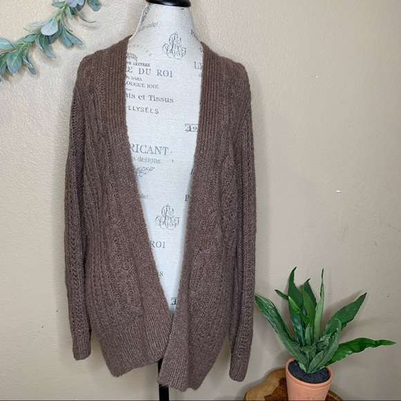 Hollister ~ Brown Open Front Sweater Knit Cardigan Size Medium - Picture 1 of 6